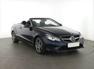 Mercedes-Benz Třídy E E 400 245kW kabriolet