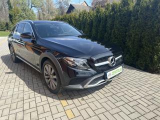 Mercedes-Benz Třídy E E 220d 4MATIC All-TerrainT kombi