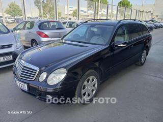 Mercedes-Benz Třídy E 1.8i kombi