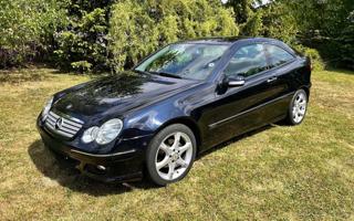 Mercedes-Benz Třídy C 200 CDI Coupe - automat kupé