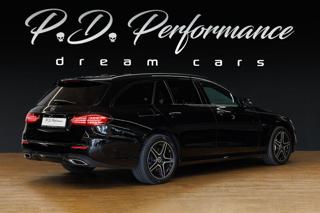 Mercedes-Benz Třídy E E 300 de T 4Matic AMG Line kombi - Foto 8