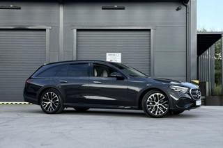Mercedes-Benz Třídy E E 300de 4Matic Allterrain kombi - Foto 4