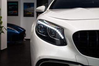 Mercedes-Benz Třídy S 500 Coupé 4MATIC kupé - Foto 24