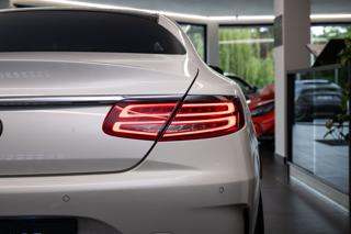 Mercedes-Benz Třídy S 500 Coupé 4MATIC kupé - Foto 25