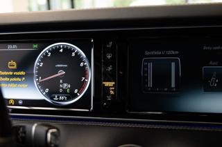 Mercedes-Benz Třídy S 500 Coupé 4MATIC kupé - Foto 14