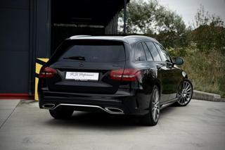 Mercedes-Benz Třídy C C 200 4Matic AMG Line kombi - Foto 10