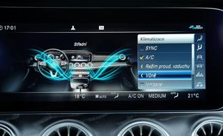 Mercedes-Benz Třídy E E 53 AMG 4Matic+/440PS kabriolet - Foto 40