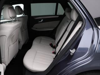 Mercedes-Benz Třídy E 3,0 350 BlueTEC 185kW Avantgarde kombi - Foto 27
