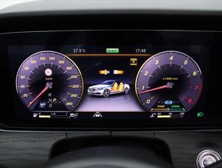 Mercedes-Benz Třídy E 3,0 53 320kW AMG 4Matic+ DPH kabriolet - Foto 29
