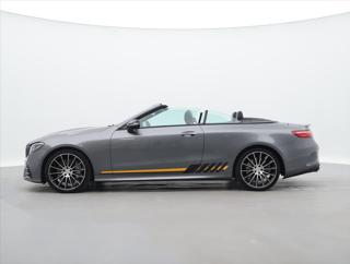 Mercedes-Benz Třídy E 3,0 53 320kW AMG 4Matic+ DPH kabriolet - Foto 12