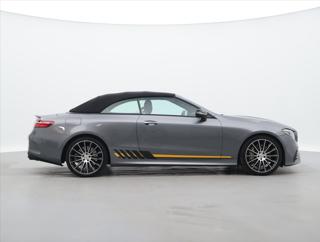 Mercedes-Benz Třídy E 3,0 53 320kW AMG 4Matic+ DPH kabriolet - Foto 8