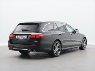 Mercedes-Benz Třídy E 3,0 450 270 kW 4Matic AMG CZ kombi - Foto 7