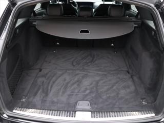 Mercedes-Benz Třídy E 3,0 450 270 kW 4Matic AMG CZ kombi - Foto 10
