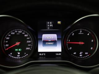 Mercedes-Benz Třídy V 2,1 220D 120kW Avantgarde CZ DPH kombi - Foto 24