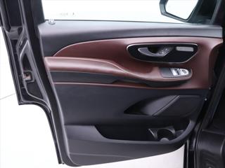 Mercedes-Benz Třídy V 2,1 220D 120kW Avantgarde CZ DPH kombi - Foto 14