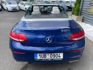 Mercedes-Benz Třídy C 2,1 kabriolet - Foto 13