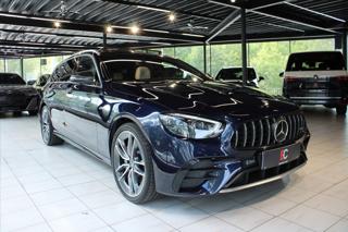 Mercedes-Benz Třídy E 53 AMG 4MATIC+ MB100/DIS+/Pano/Masáže/Tažné kombi