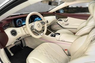 Mercedes-Benz Třídy S 560 Coupe 4M Designo kupé - Foto 12