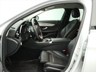 Mercedes-Benz Třídy C 2.1 220d 125kW Aut. Avantgarde kombi - Foto 11
