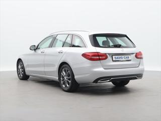 Mercedes-Benz Třídy C 2.1 220d 125kW Aut. Avantgarde kombi - Foto 5