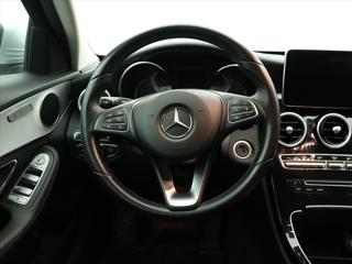 Mercedes-Benz Třídy C 2.1 220d 125kW Aut. Avantgarde kombi - Foto 15