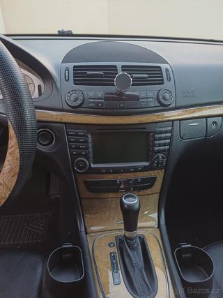 Mercedes-Benz Třídy E 2,2 220 CDI, automat, 2007 kombi - Foto 7