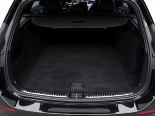 Mercedes-Benz Třídy C 2.0 220d 147kW AMG-Line kombi - Foto 10