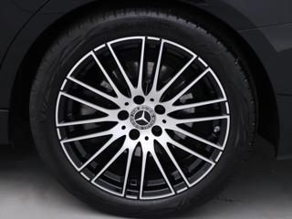 Mercedes-Benz Třídy C 2.0 220d 147kW AMG-Line kombi - Foto 23