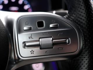 Mercedes-Benz Třídy C 3,0 400 245kW 4Matic AMG kupé - Foto 24