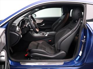 Mercedes-Benz Třídy C 3,0 400 245kW 4Matic AMG kupé - Foto 11