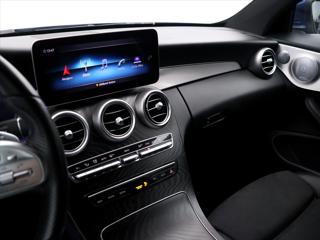 Mercedes-Benz Třídy C 3,0 400 245kW 4Matic AMG kupé - Foto 25