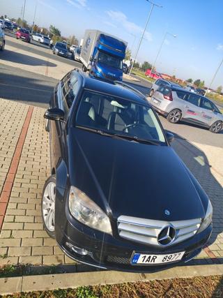 Mercedes-Benz Třídy C 2,2 200 CDI AVANTGARDE | Automat | kombi - Foto 3