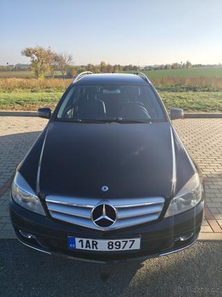Mercedes-Benz Třídy C 2,2 200 CDI AVANTGARDE | Automat | kombi - Foto 20