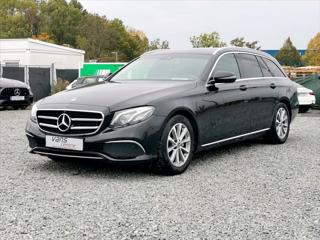 Mercedes-Benz Třídy E 220d T 4matic*Avantgarde*tažné kombi