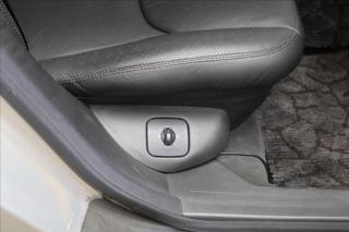 Mercedes-Benz Třídy S S 600 Long V12 / Lorinser limuzína - Foto 28