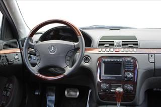 Mercedes-Benz Třídy S S 600 Long V12 / Lorinser limuzína - Foto 18
