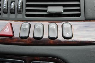 Mercedes-Benz Třídy S S 600 Long V12 / Lorinser limuzína - Foto 22