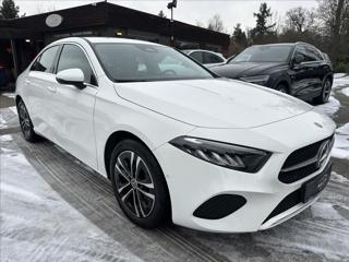 Mercedes-Benz Třídy A A 200 sedan sedan