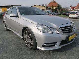 Mercedes-Benz Třídy E CDI BlueEFFICIENCY 4Matic Avan sedan