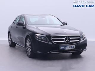 Mercedes-Benz Třídy E 2,0 220d 4MATIC CZ LED DPH sedan