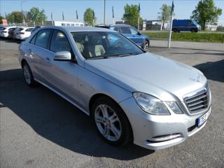 Mercedes-Benz Třídy E 3,0 350CDI BlueEFFICIENCY,4matic sedan