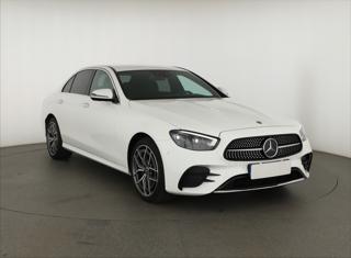 Mercedes-Benz Třídy E E 220 d 4MATIC 143kW sedan