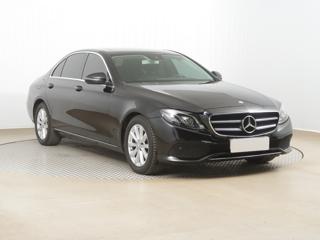 Mercedes-Benz Třídy E E 220 d 143kW sedan