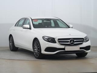 Mercedes-Benz Třídy E E 220 d 143kW sedan