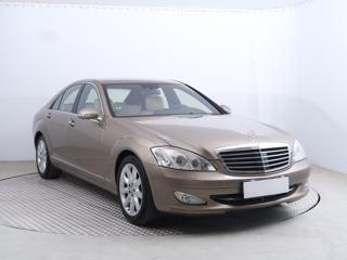 Mercedes-Benz Třídy S S 450 4MATIC 250kW sedan
