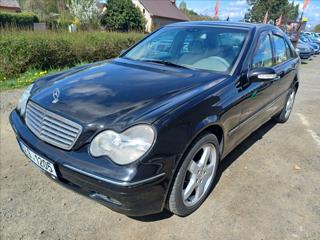 Mercedes-Benz Třídy C 2,2 Elegance W 203  220 CDI sedan