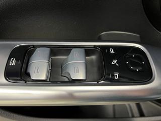 Mercedes-Benz Třídy C C300 4M, AMG, PANORAMA, NIGHT sedan - Foto 20