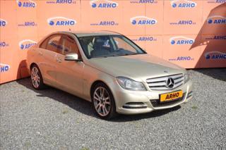 Mercedes-Benz Třídy C 350CDi 170KW,ČR,2 MAJ.,4x4. sedan