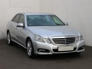 Mercedes-Benz Třídy E 2.2 CDi sedan