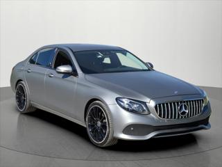 Mercedes-Benz Třídy E 2,0 143 KW E220d ČR Avantgarde sedan